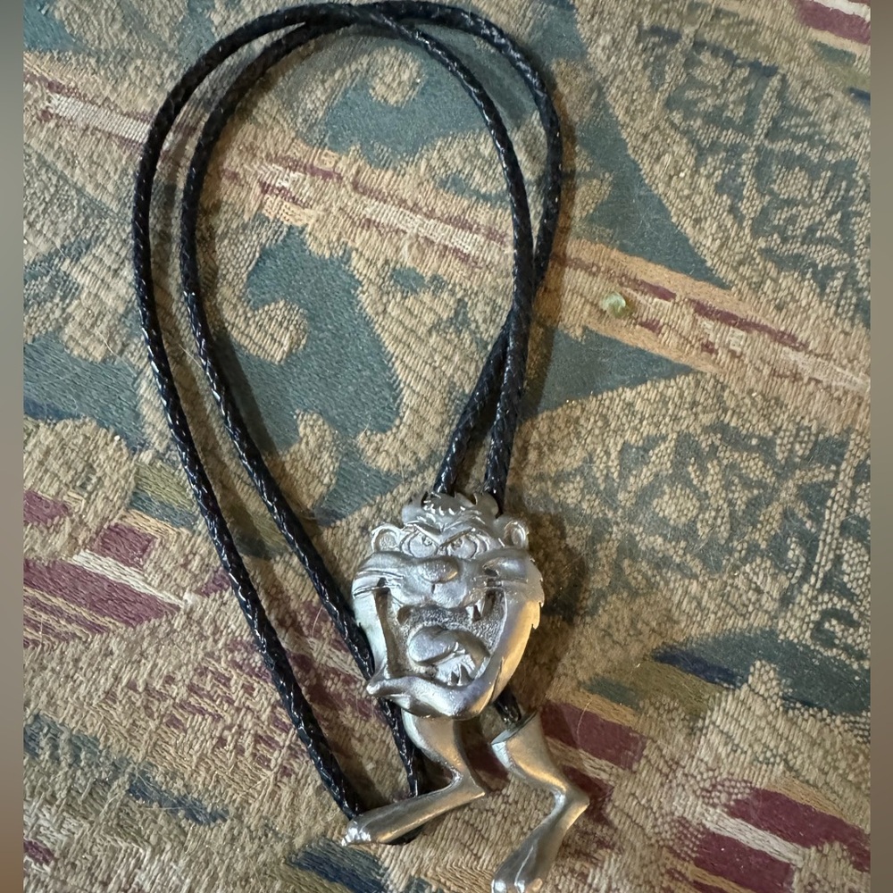 Warner Bros Taz bolo tie 1991